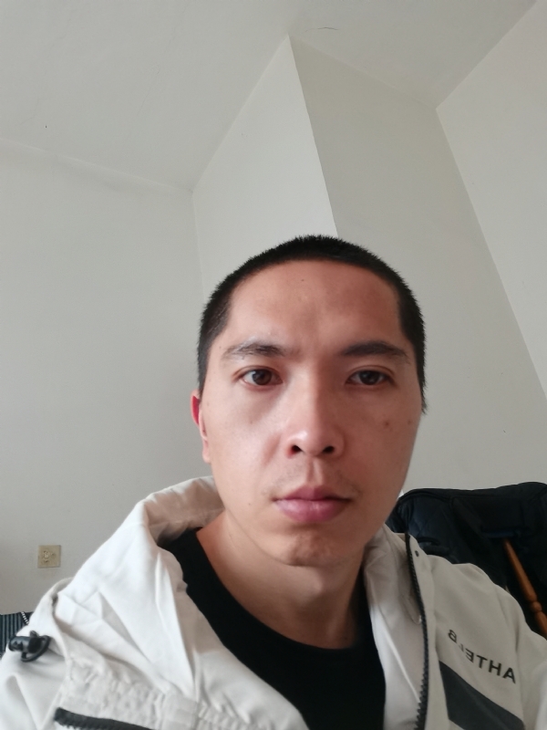 至诚的第一张照片--镇江中老年相亲网